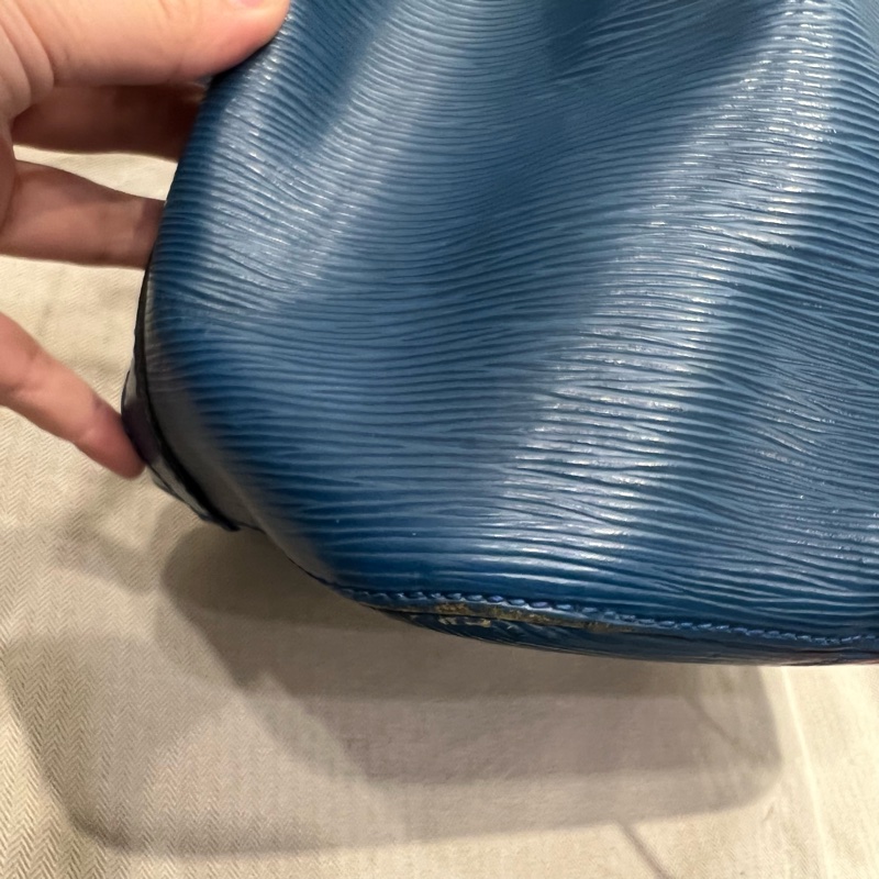 Louis Vuitton LV epi 水波紋 水桶包 藍-28