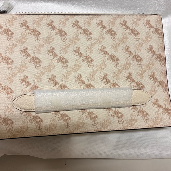 COACH經典白馬車老花 手拿包 公文包-4