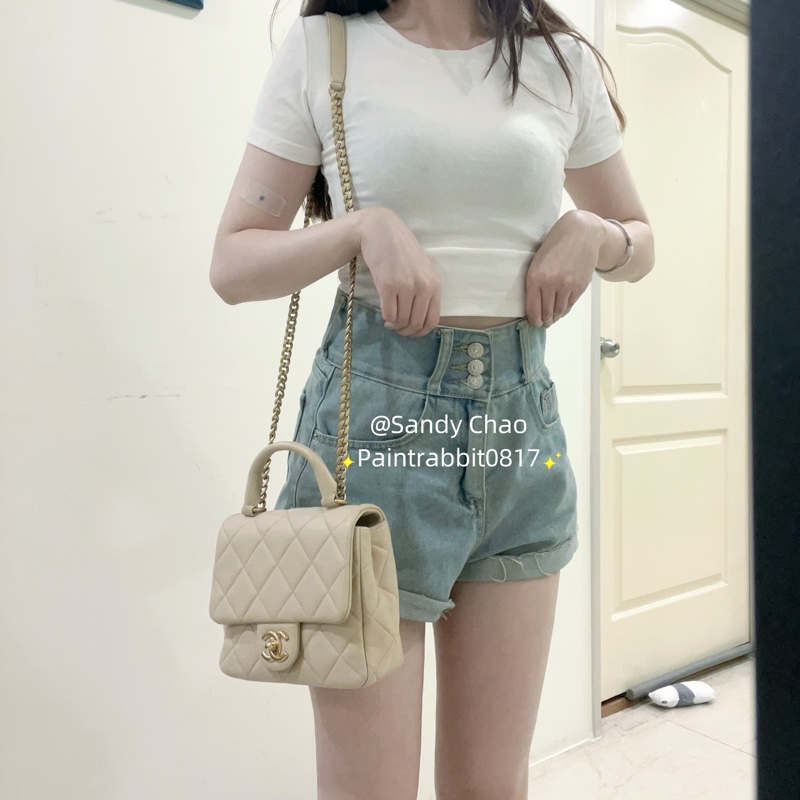 ෆ Chanel 粉米色手把方胖 🌸2023芯片款-1