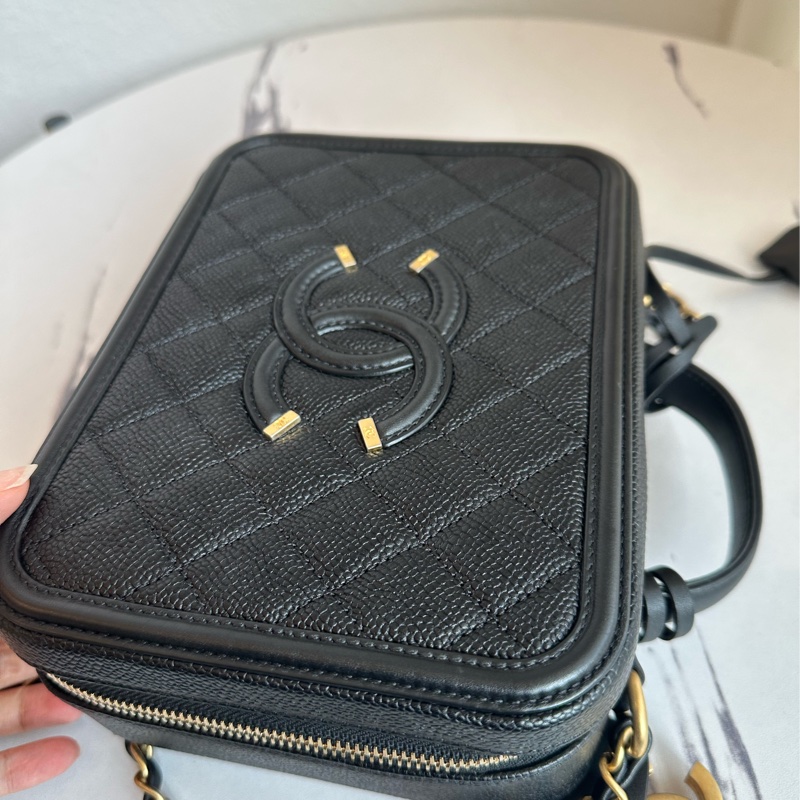 Chanel黑荔枝 化妝箱最美😂🥰-9