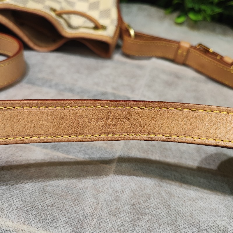 Louis Vuitton Noe BB-21