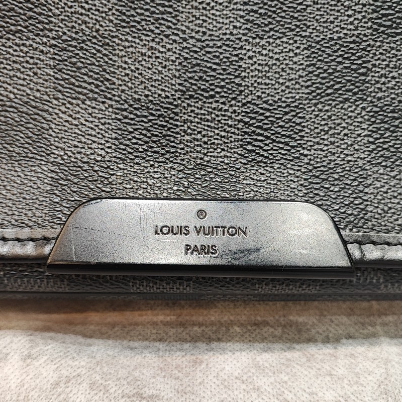 Louis Vuitton Graphite Daniel MM-23