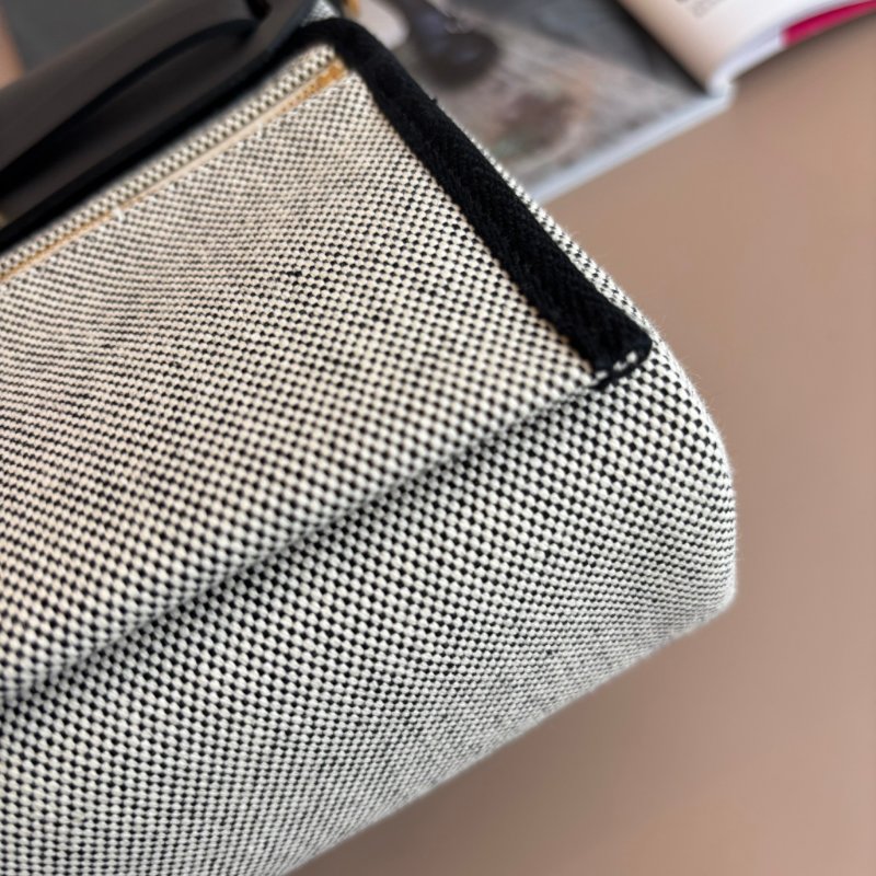 ::HERMES:: 愛馬仕 W刻MINI HERBAG 帆布黑皮革金釦斜背包-25