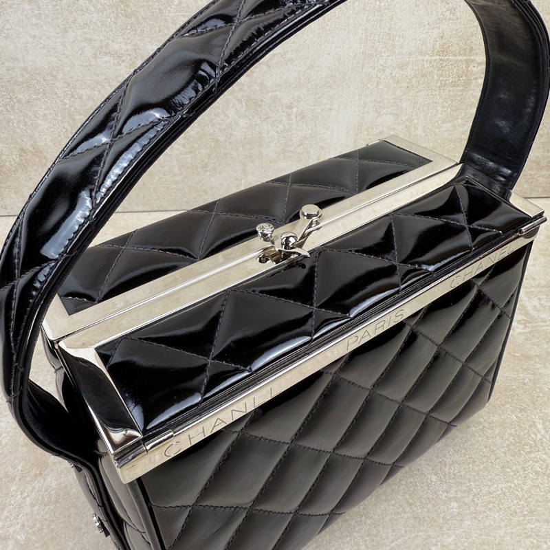 中古Chanel 黑色溙皮菱格小盒子手提袋-1