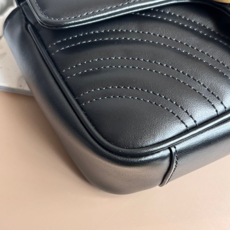 限時出清特價 ::GUCCI:: 446744 黑色MARMONT 22金鍊肩背斜背包-12