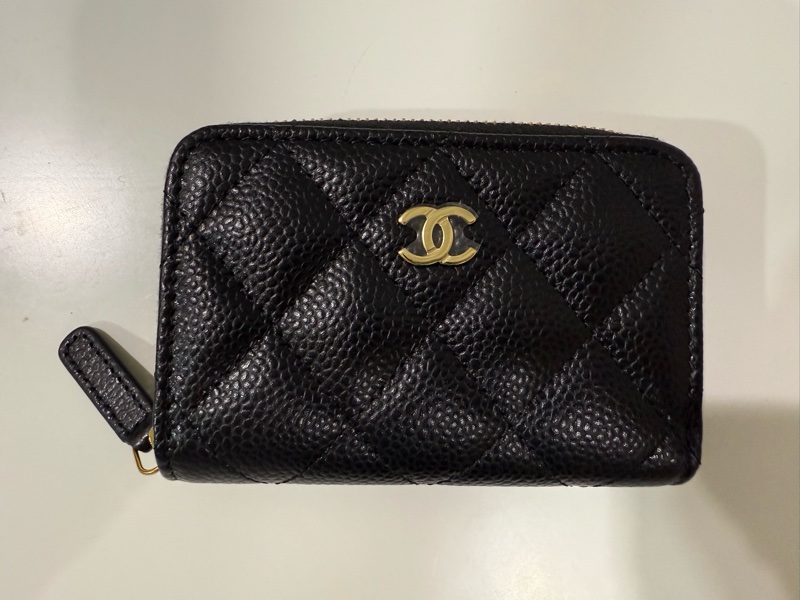 全新全配🖤 Chanel爆款ㄇ字經典拉鍊零錢包卡包荔枝牛黑金扣🤍-10