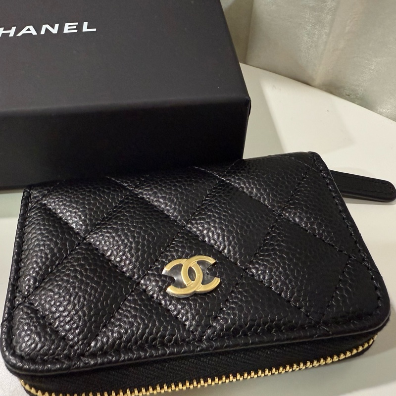 全新全配🖤 Chanel爆款ㄇ字經典拉鍊零錢包卡包荔枝牛黑金扣🤍-13