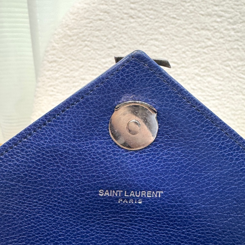 YSL藍色牛皮霧銀釦V型紋學院包428056-27