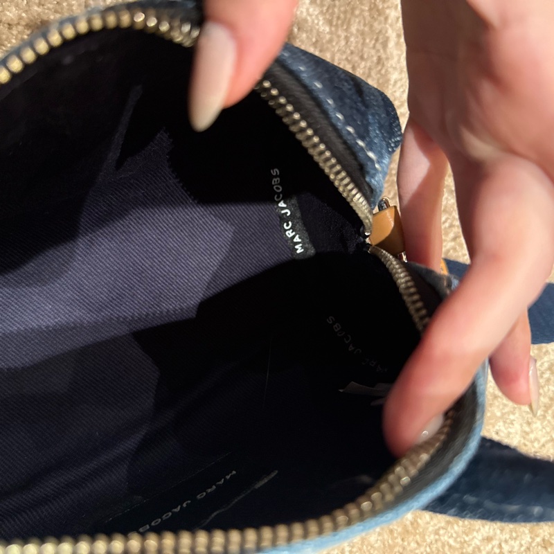 Marc Jacob 牛仔滾筒包-2