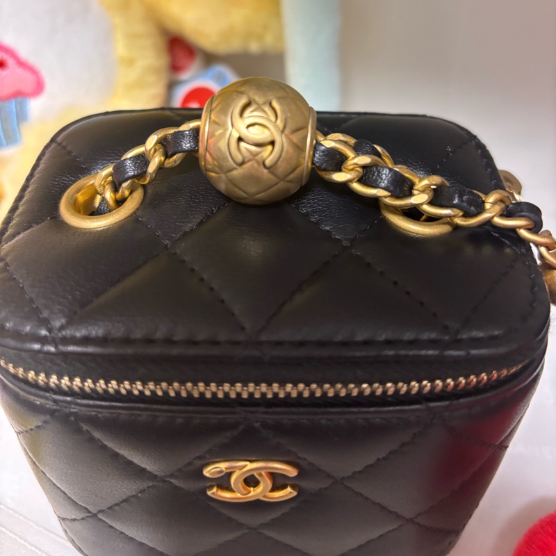 香奈兒經典黑金 金球方盒子 🖤🖤🖤-5