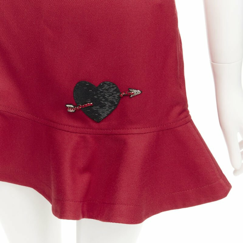 VALENTINO black beaded heart badge red twill flared frill shorts IT38 XS-1