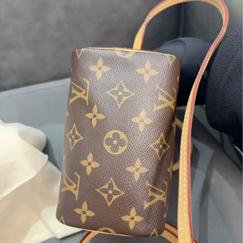 LV speedy nano 16*10*7.5  98新配件塵袋-7