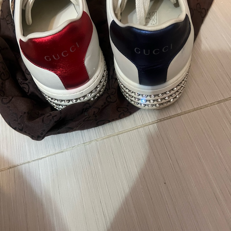 Gucci-2