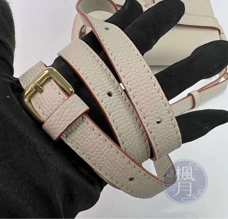 9.5成新保證正品 Loewe mini gate dual 馬鞍包 灰杏色-5