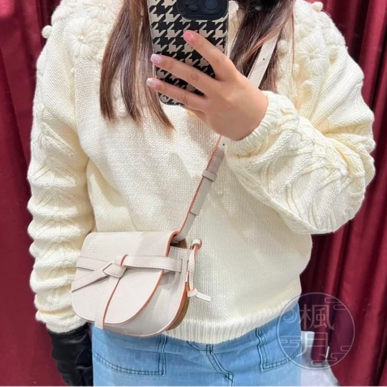 9.5成新保證正品 Loewe mini gate dual 馬鞍包 灰杏色-12