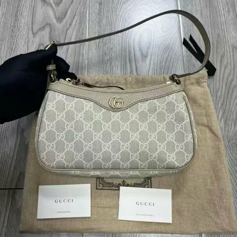 24年全新全套GUCCI腋下包 老花米白色