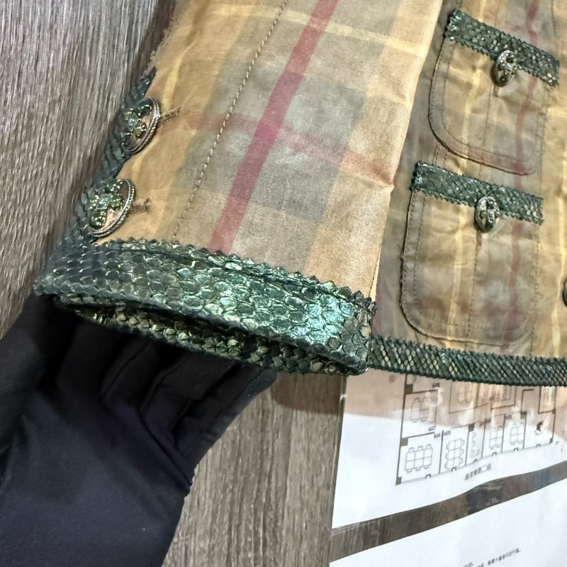 【美收精品】CHANEL 愛丁堡橄欖綠外套 1-996-4