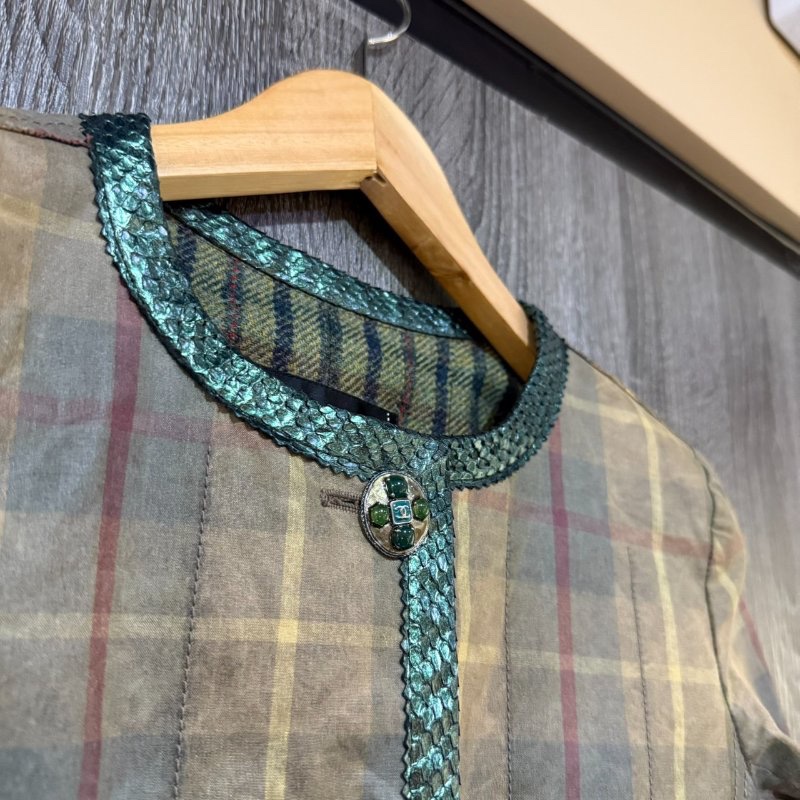 【美收精品】CHANEL 愛丁堡橄欖綠外套 1-996-8