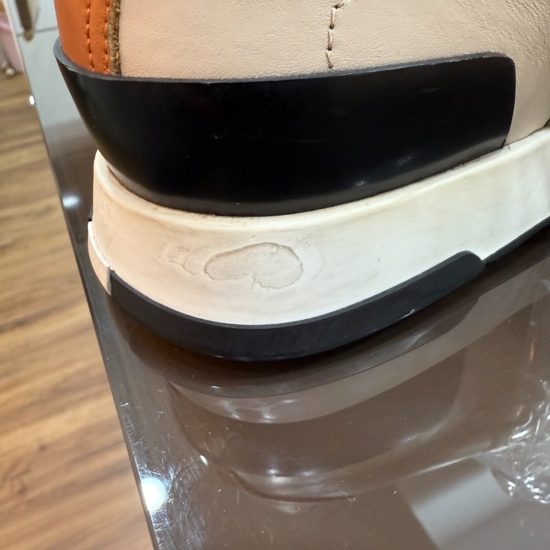 HERMES Trail拚色運動鞋-14