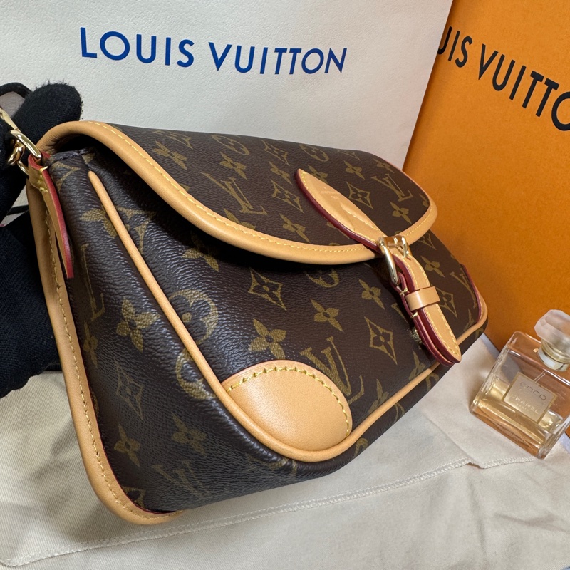 #LV #法棍包 M45985 #芯片款 #部分膠膜還在-20