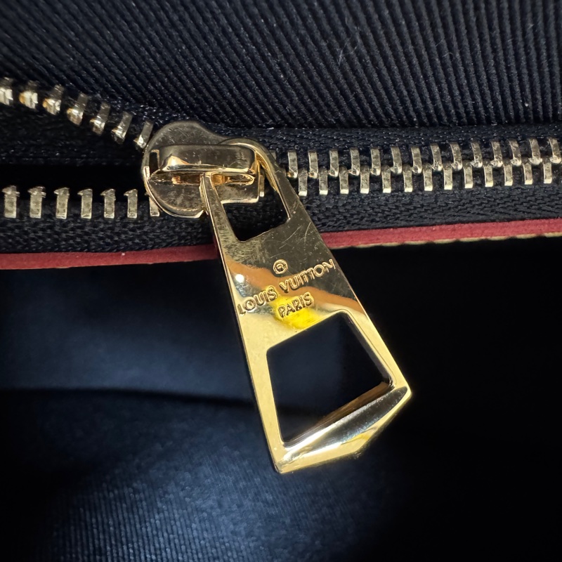 #LV #法棍包 M45985 #芯片款 #部分膠膜還在-34