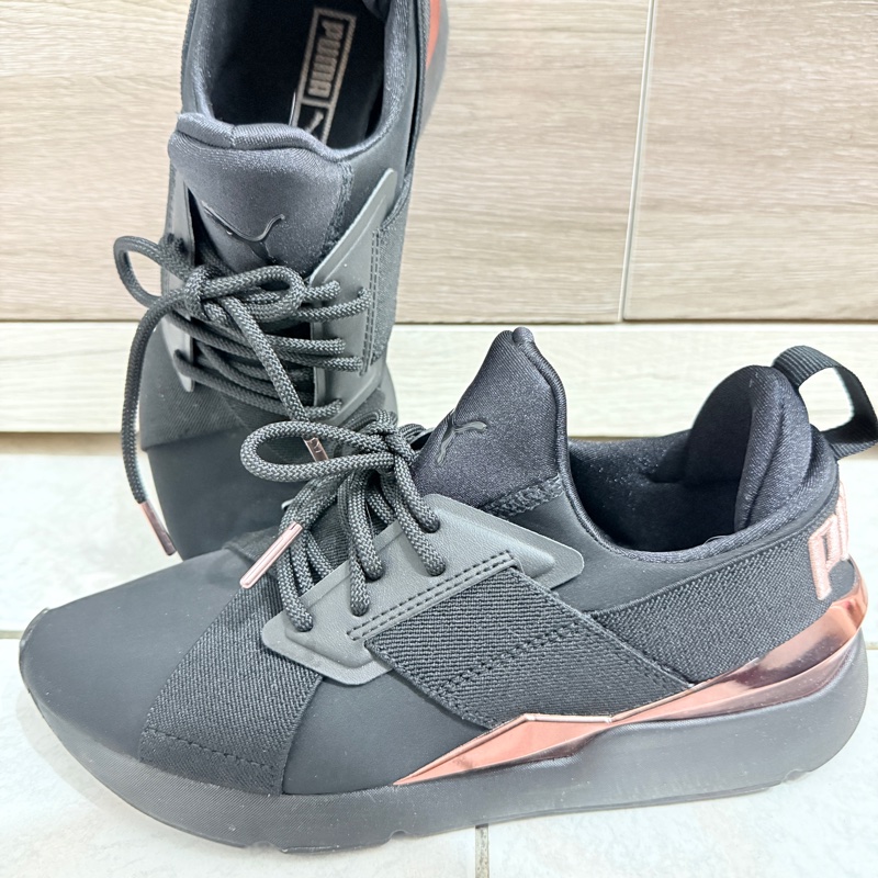 Puma玫瑰金運動女鞋約9.8成新-0