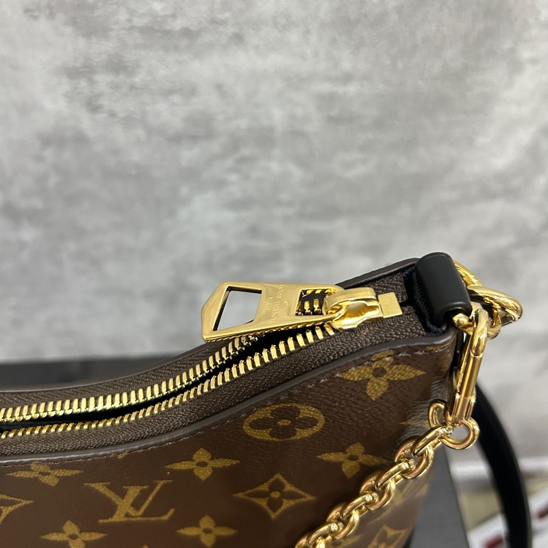 全新 LV黑牛角包-4