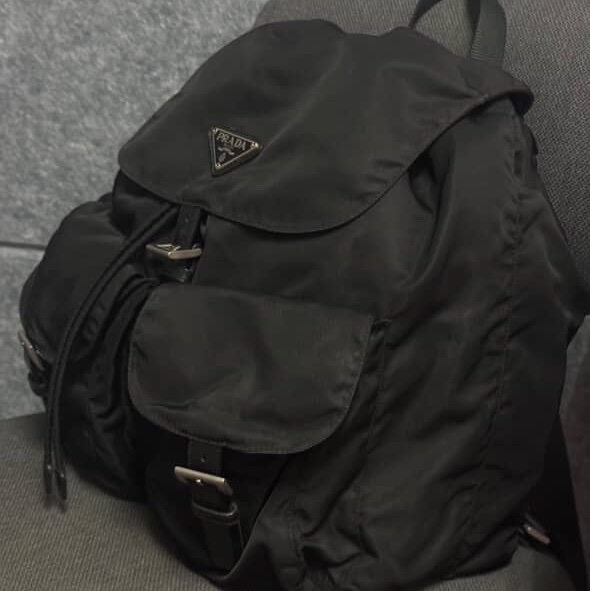 Prada普拉達 黑色尼龍後背包-4