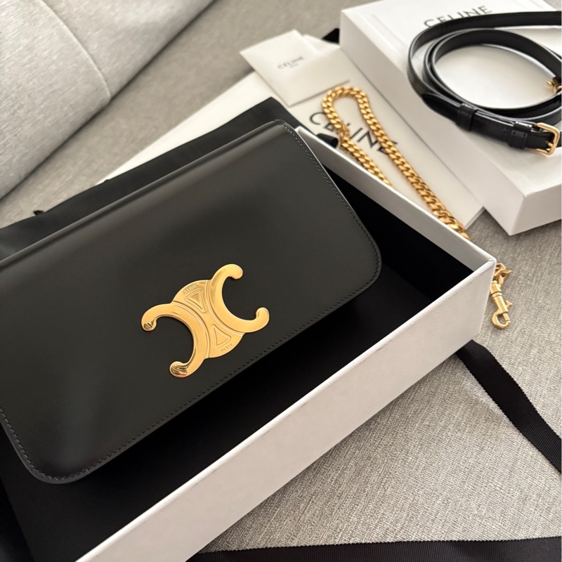 全新MULTIPOCHETTE亮澤牛皮革袖珍包-黑-0