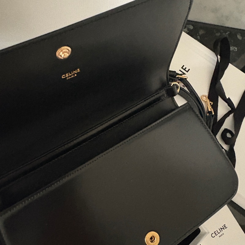 全新MULTIPOCHETTE亮澤牛皮革袖珍包-黑-1