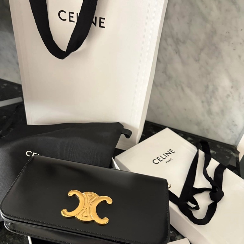 全新MULTIPOCHETTE亮澤牛皮革袖珍包-黑-5