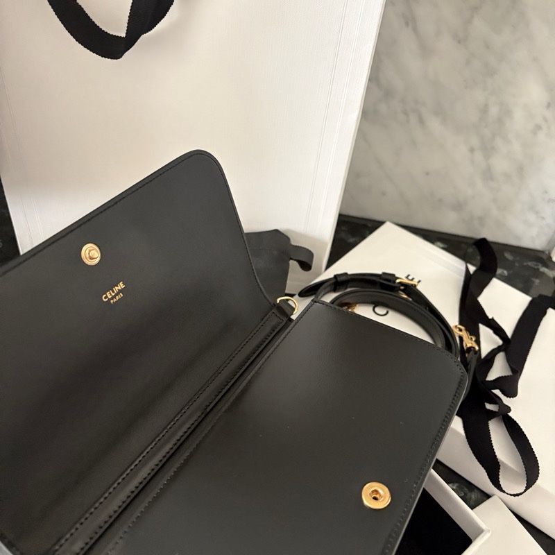 全新MULTIPOCHETTE亮澤牛皮革袖珍包-黑-13