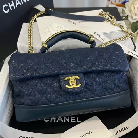 Chanel 海軍藍金色手柄荔枝紋手提斜背包 27*15*11 98新配件塵袋
