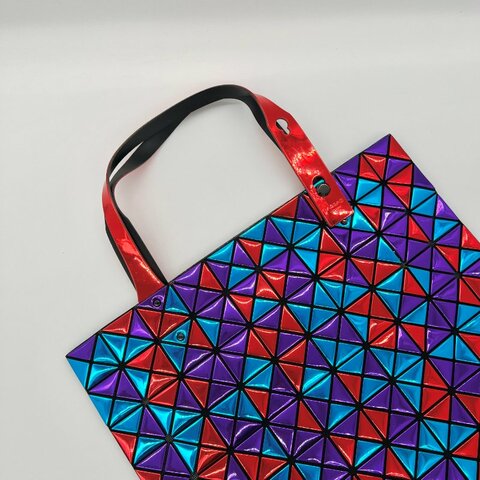 Issey Miyake 三宅一生 BAOBAO 10x10鏡面三色方格 手提包