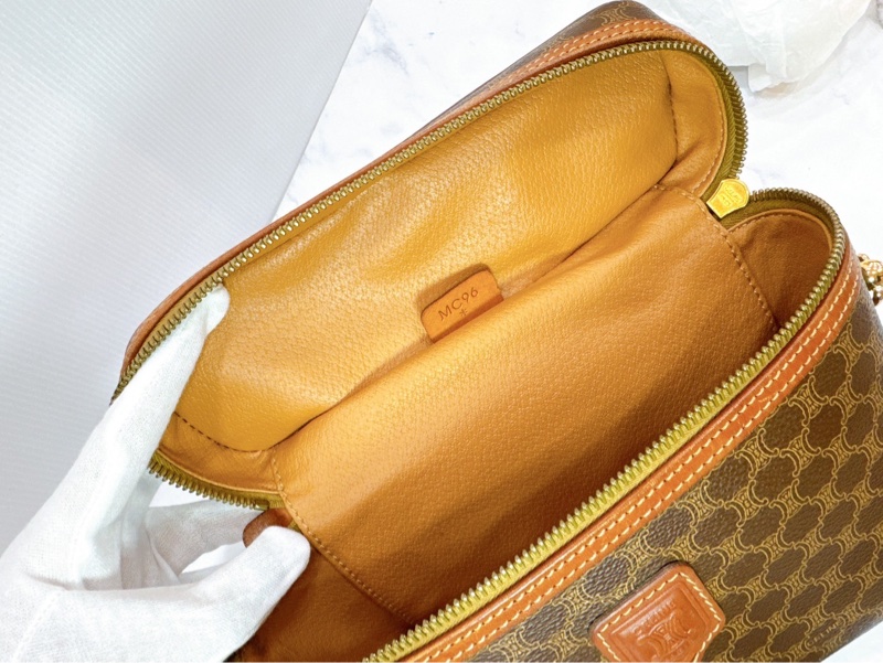 莉亞精品♡ Celine vintage 老花手提化妝箱 二手美包-17