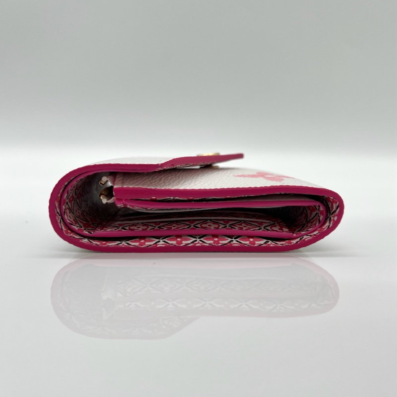 Louis Vuitton M82406 by the Pool Portefeuille Victorine 白粉色短夾-3