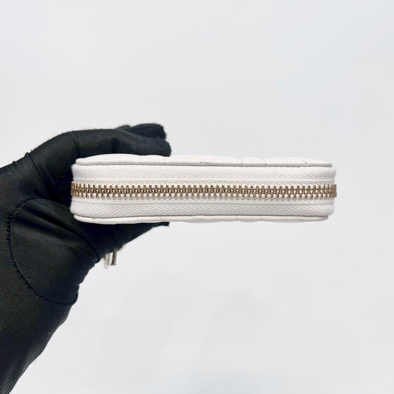 DIOR白金籐格紋羊皮LadyDior Voyageurㄇ拉卡包S0985ONMJ-6