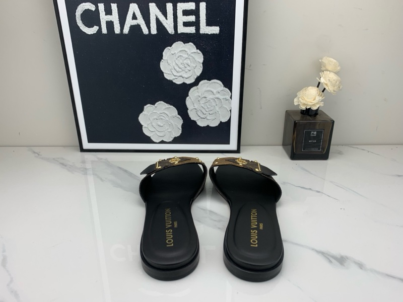 lv耀目飾釘一字拖鞋 38碼-2