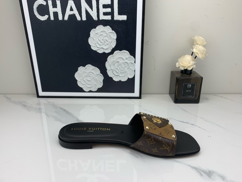 lv耀目飾釘一字拖鞋 38碼-4