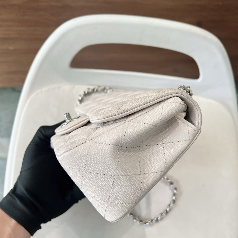 Chanel Mini Square 17 香奈兒 方胖子 荔枝牛皮 象牙白銀扣-2