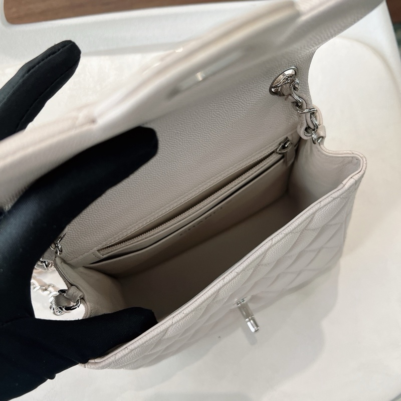 Chanel Mini Square 17 香奈兒 方胖子 荔枝牛皮 象牙白銀扣-5