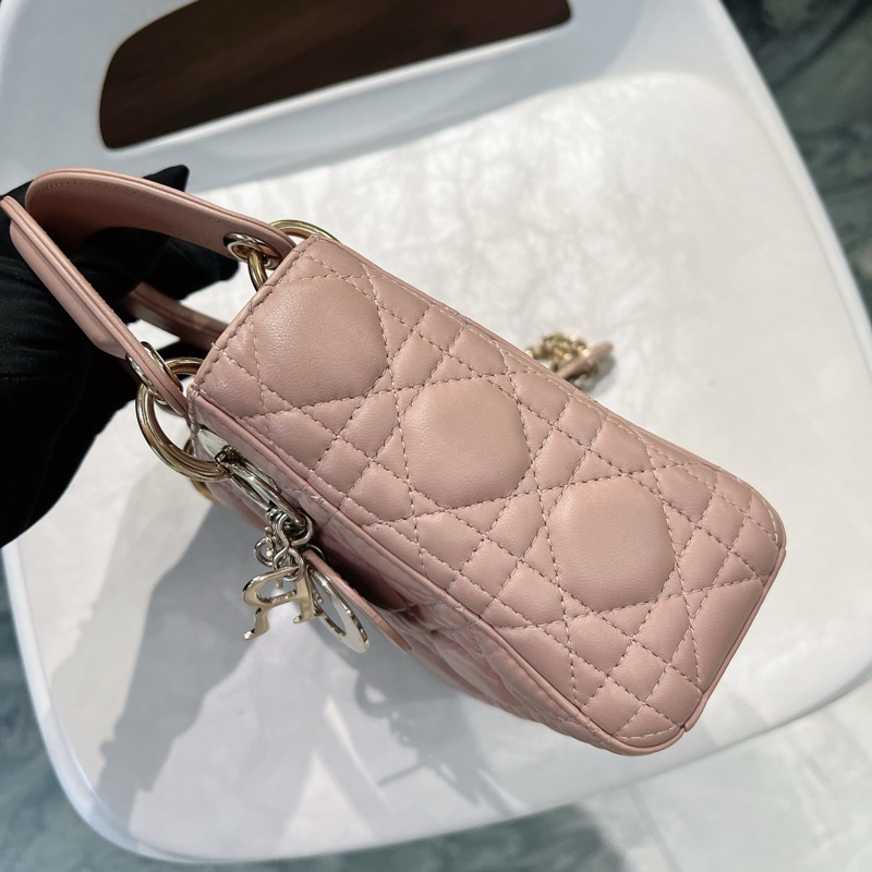 Lady Dior 藕粉色羊皮三格金扣mini-3