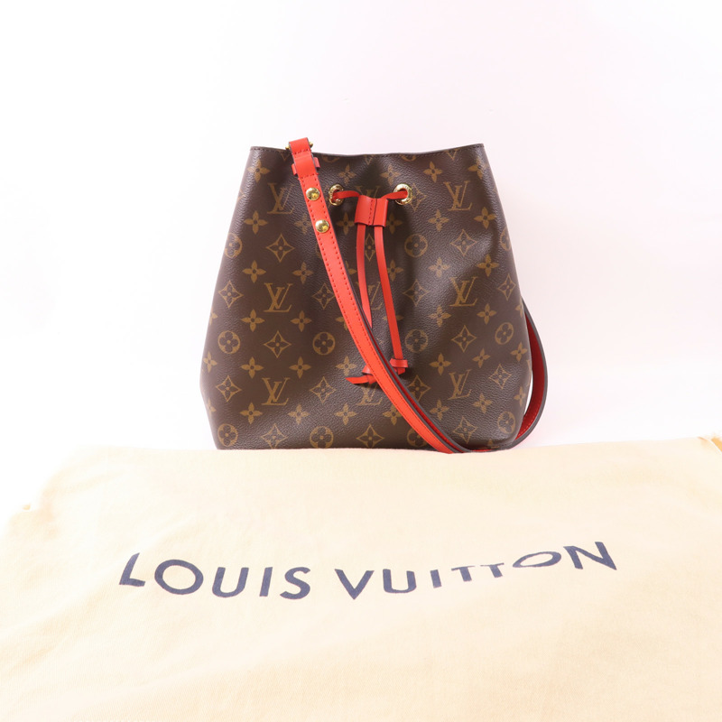 LOUIS VUITTON 【激減優惠】Monogram Neo Noe MM金扣肩背袋-6