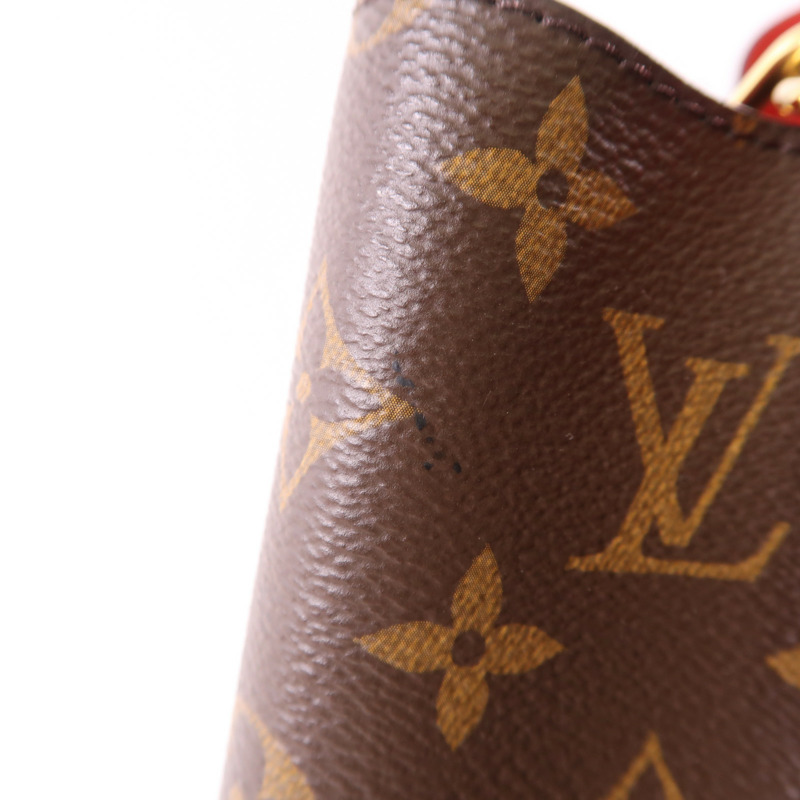 LOUIS VUITTON 【激減優惠】Monogram Neo Noe MM金扣肩背袋-12