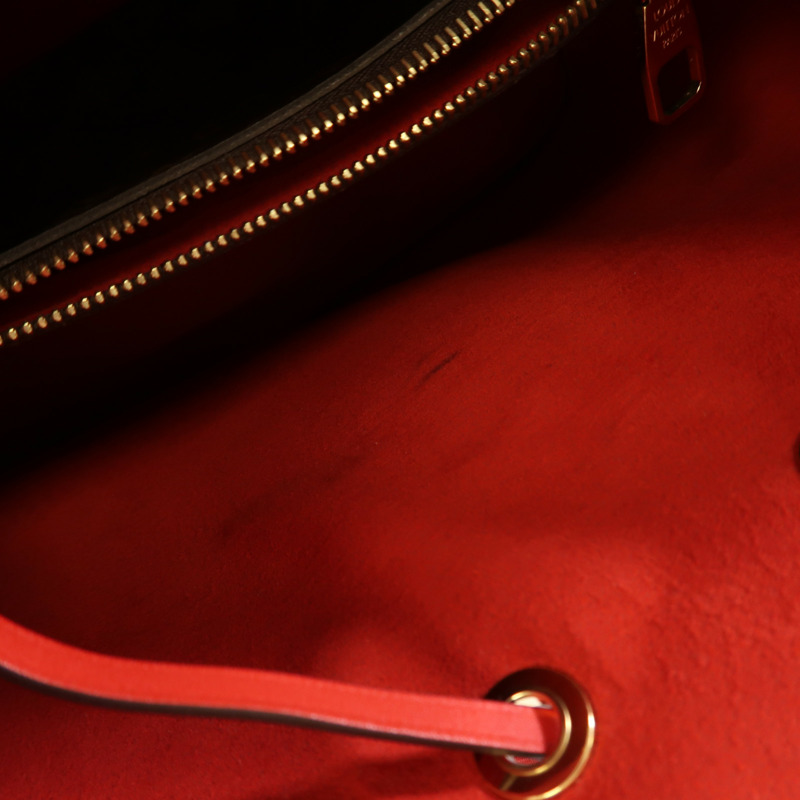 LOUIS VUITTON 【激減優惠】Monogram Neo Noe MM金扣肩背袋-13