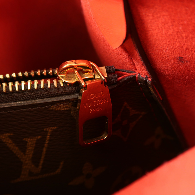 LOUIS VUITTON 【激減優惠】Monogram Neo Noe MM金扣肩背袋-14