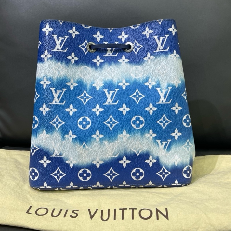 Lv路易威登夏日扎染系列水桶单肩包-1