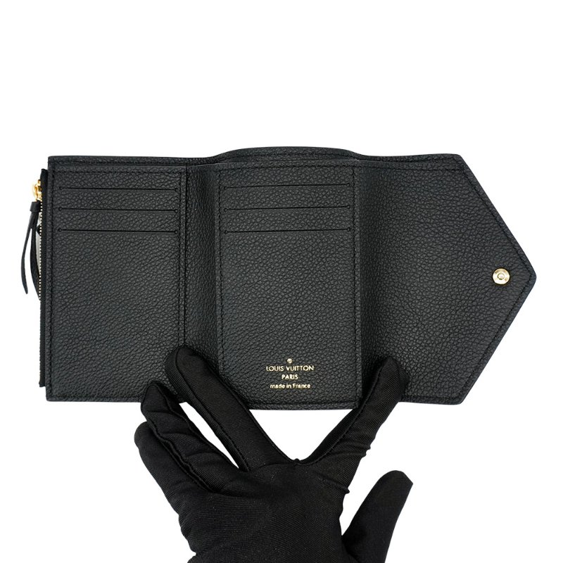 Louis Vuitton 壓花牛皮釦式三折短夾(M80968-黑/米白)-4