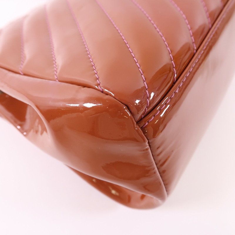 CHANEL 漆皮皮革Chain Shoulder銀扣鏈帶肩背袋-9