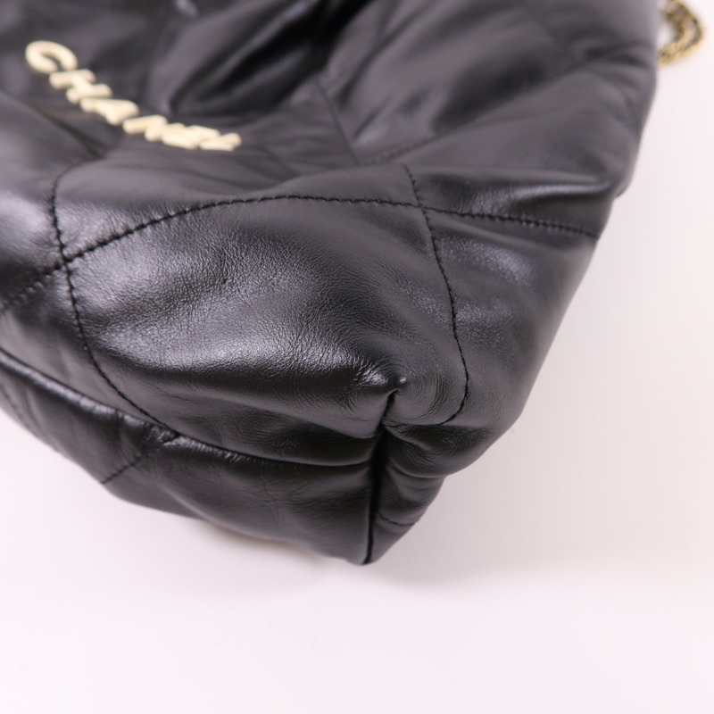 CHANEL 羊皮皮革C22 BackPack金扣鏈帶背包-10